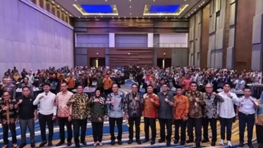 Pimpinan dan Jajaran DPRD Makassar Hadiri Forum Konsultasi Publik RKPD 2026