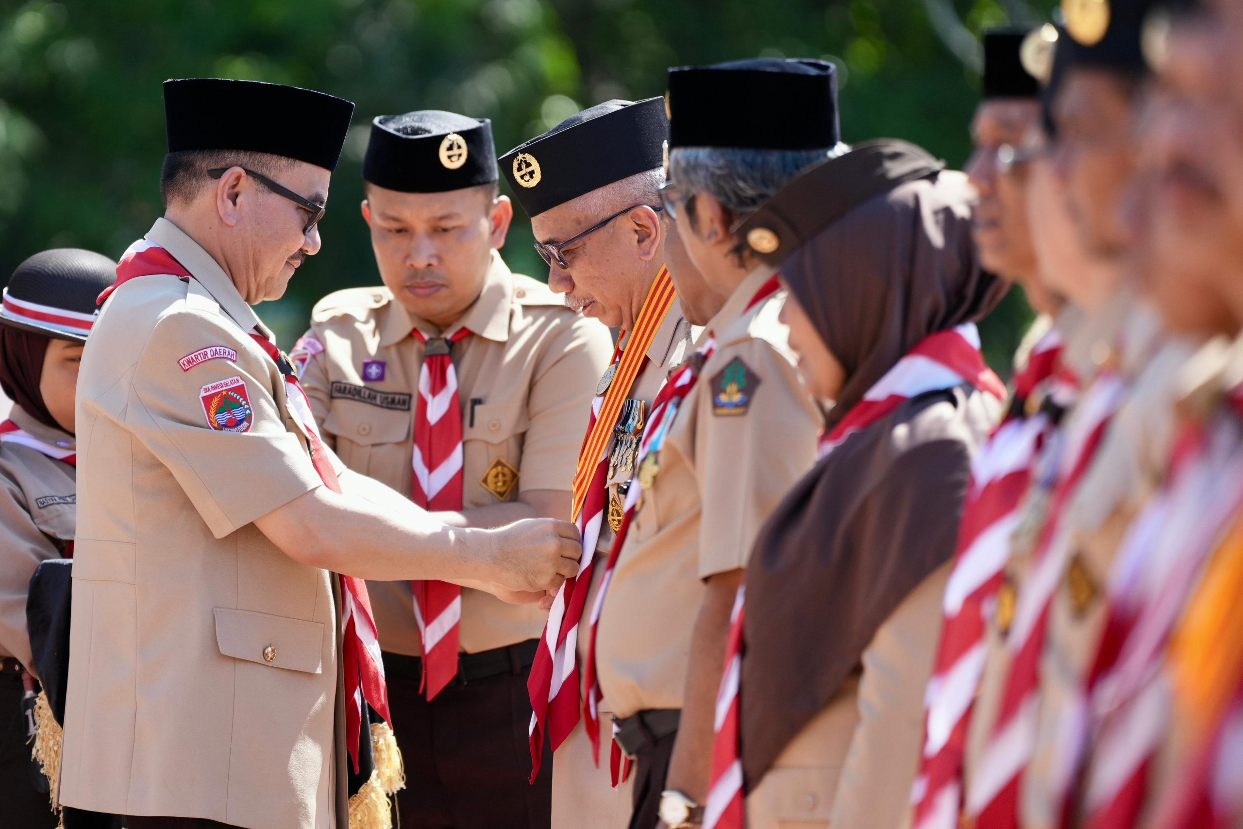 Pimpin Apel Besar Hari Pramuka ke-64 di Barru, Ini Pesan Sekda Sulsel Jufri Rahman