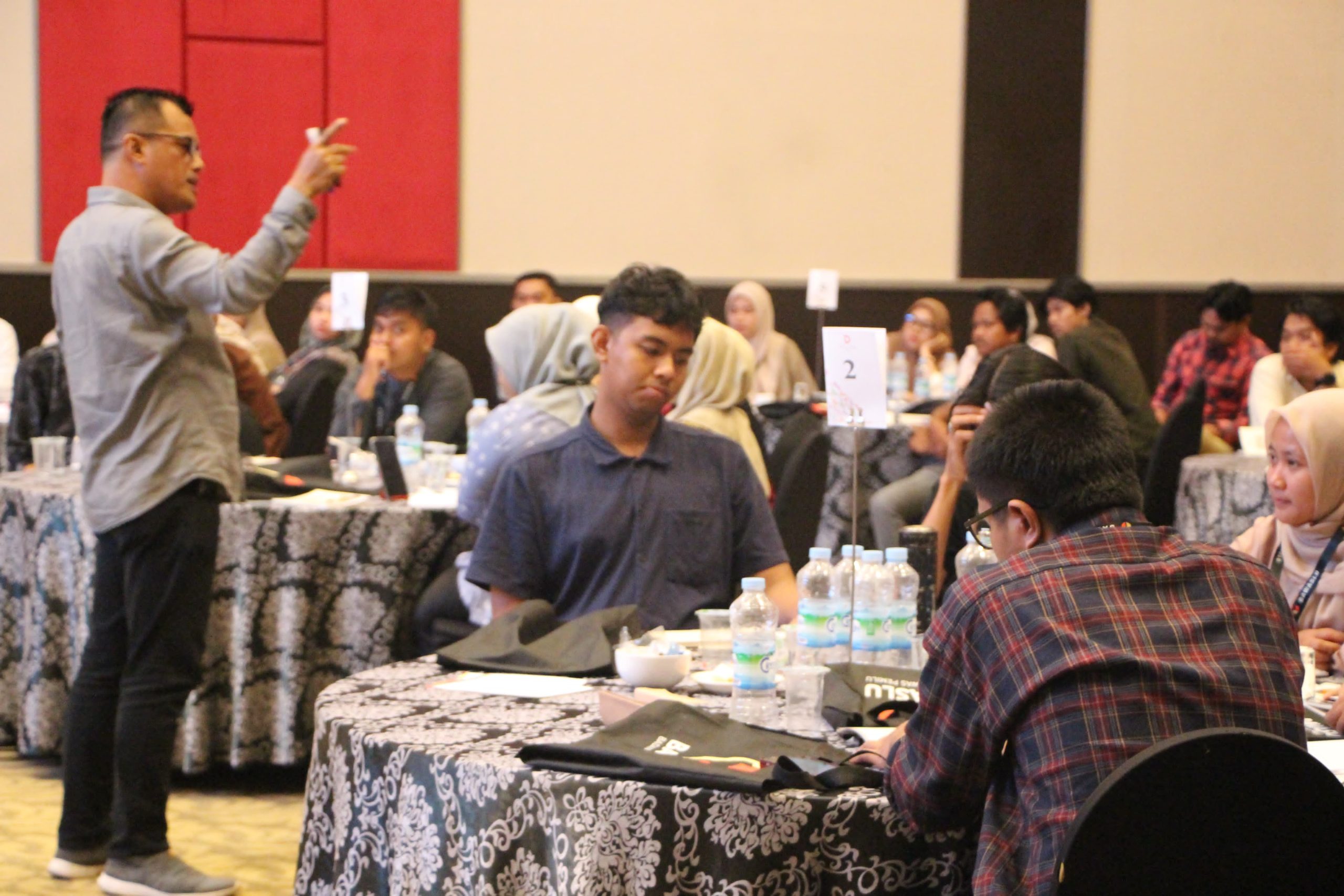 Bawaslu Sulsel Siapkan Komunikator Anti-Hoaks untuk Pemilu 2029