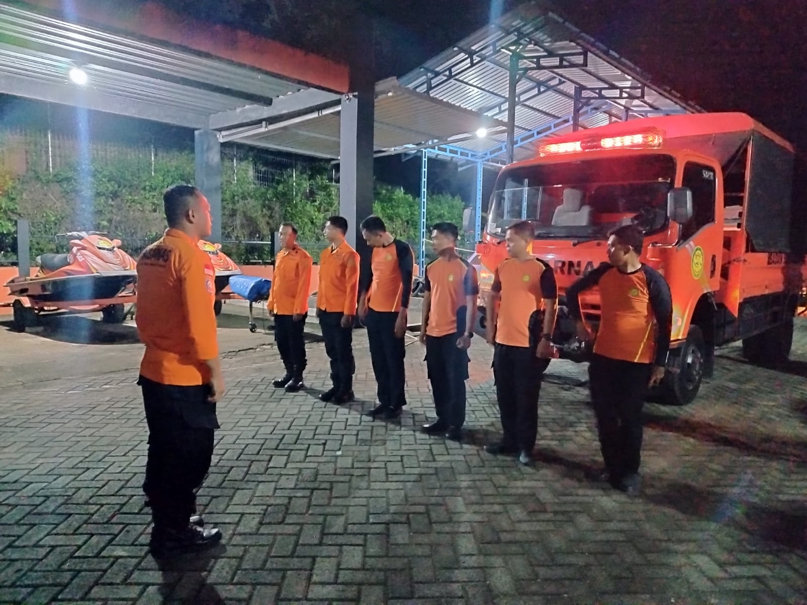 Balita 4 Tahun Jatuh dari Kapal di Perairan Pangkep, Pencarian Dilakukan hingga Malam