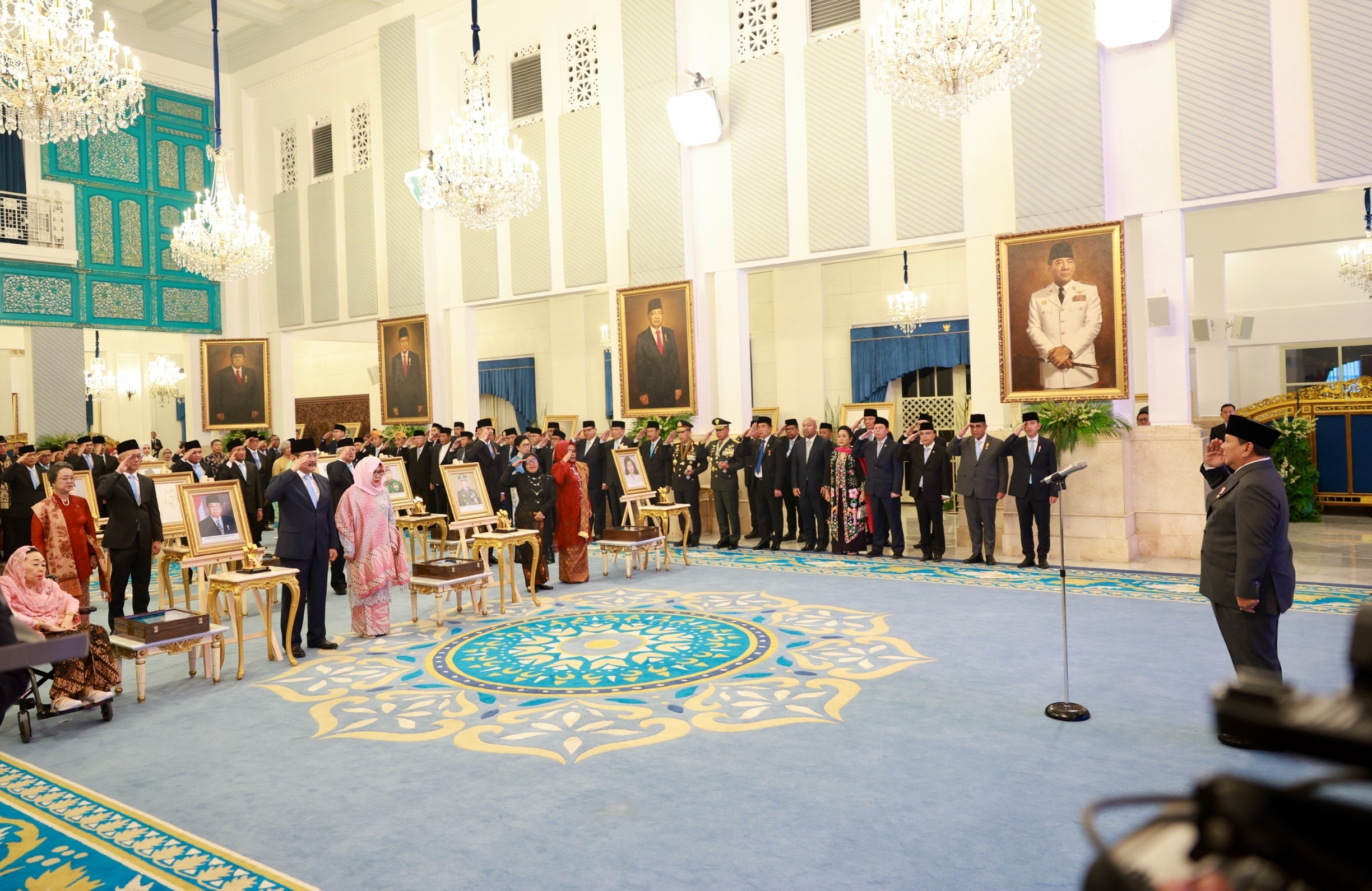 Indonesia Tambah 10 Pahlawan Nasional, Gus Dur dan Soeharto Termasuk dalam Daftar