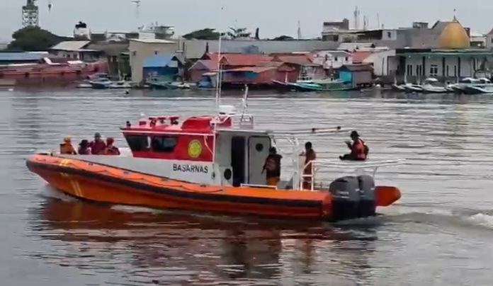 Tragis! Kapal Ditemukan Kosong, Nelayan Hilang Misterius di Perairan New Port Makassar
