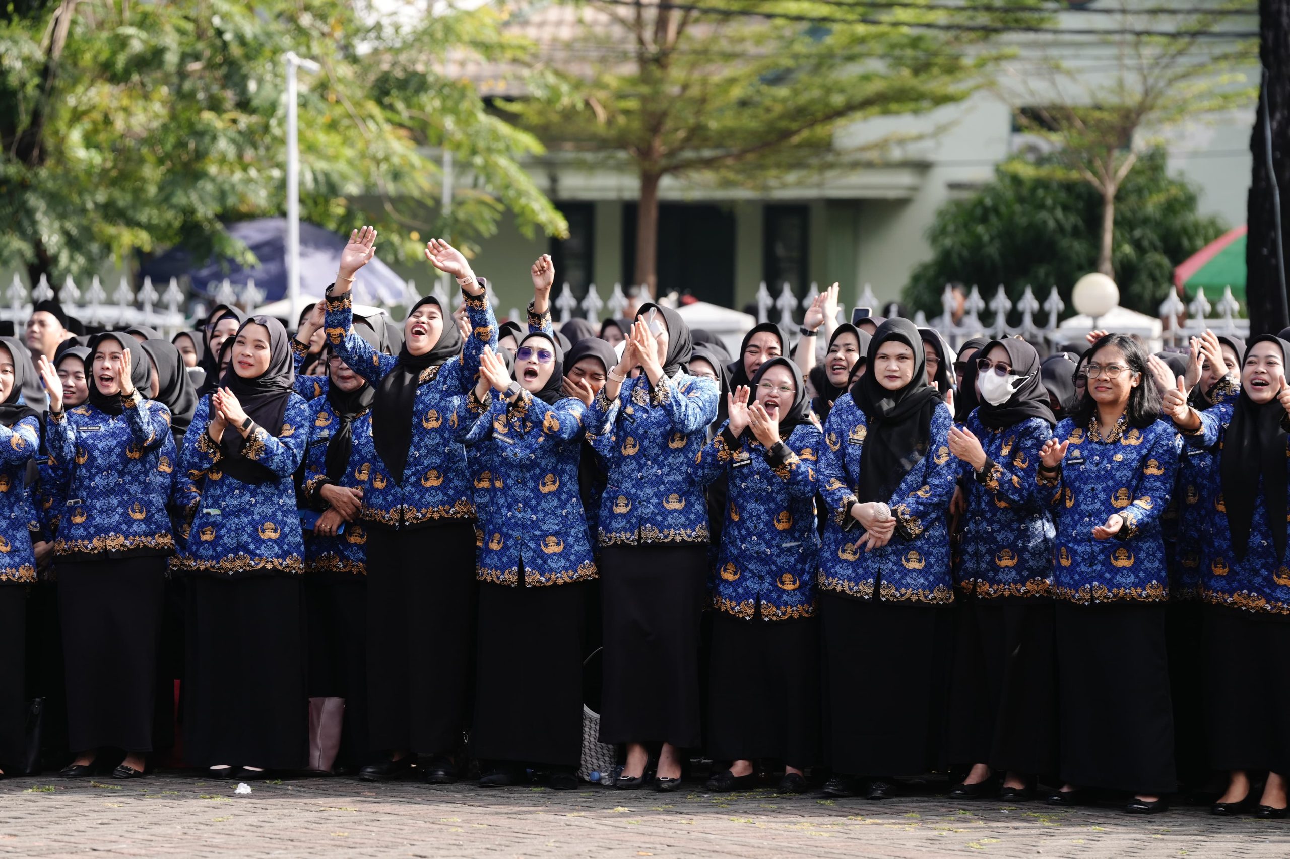 TOP! Gubernur Sulsel Tetap Ambil Kebijakan Beri THR untuk PPPK Paruh Waktu Meski Tak Diatur PP