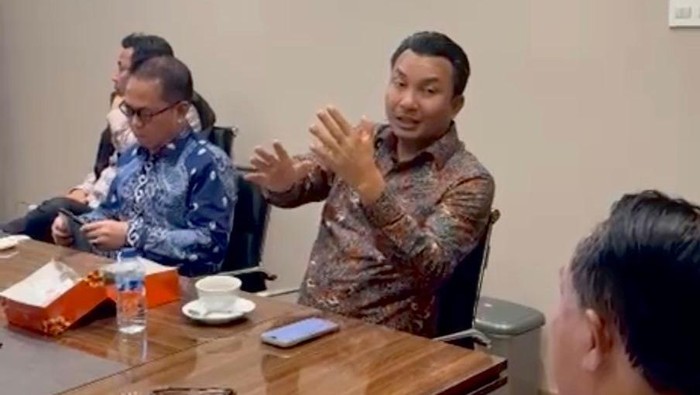 HUT ke-27 Luwu Utara: Akselerasi Ekonomi Melejit, Pesawat ATR Resmi Mengudara