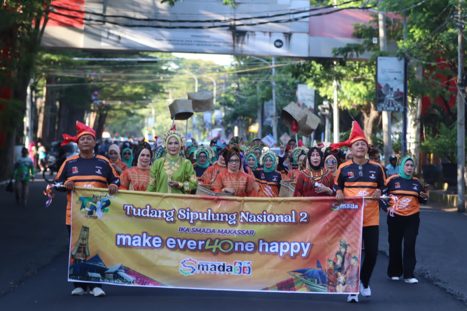 Usung Filosofi Akkareso dan Persaudaraan 40 Tahun, SMADA 86 Sabet Juara I Fashion Karnaval di Tudang Sipulung Nasional II