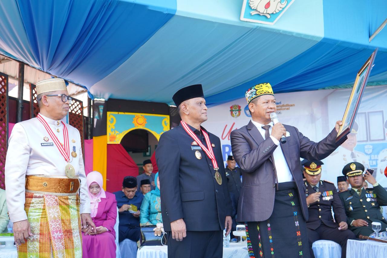 Wajo Cetak Rekor Indonesia, Gelar Peringatan Hardiknas 2026 Serentak di 1.000 Lokasi