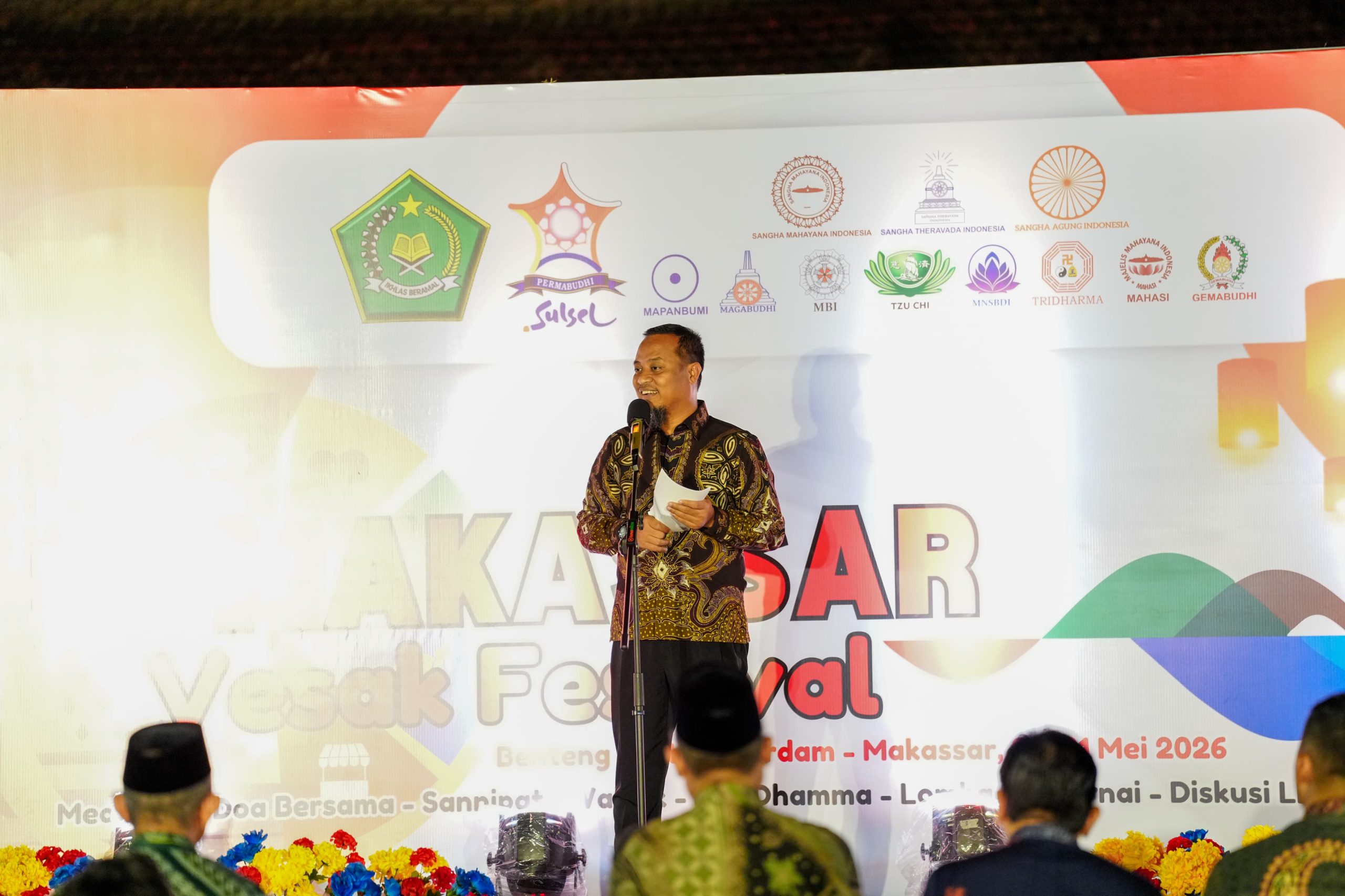 Sannipata Waisak 2026 di Fort Rotterdam, Gubernur Andi Sudirman Ajak Masyarakat Perkuat Toleransi