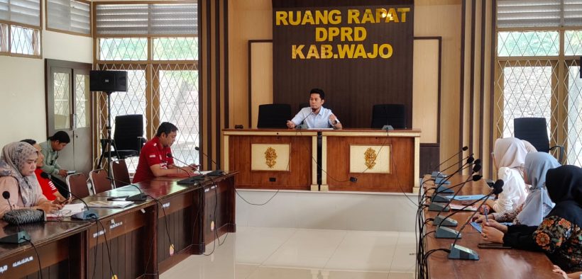 Resah Tunjangan Mandek Usai Status Dapodik Diubah, Guru PPPK di Wajo Mengadu ke DPRD
