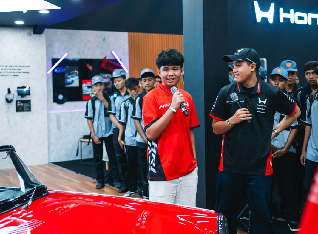 TOP! Ananda Zayn Neymar Jadi Pebalap Pertama Luar Jawa di Honda Racing Indonesia